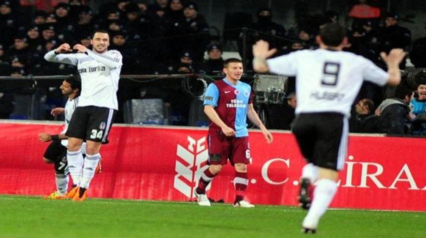 İn&ouml;n&uuml;'de sevin&ccedil; ve h&uuml;z&uuml;n!