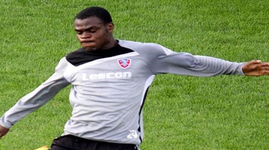 Emenike Kartal'da!
