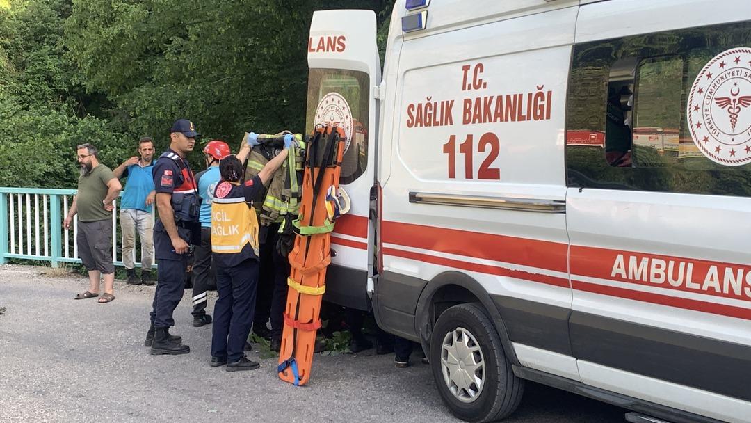 1200xauto Kocaeli'de kahreden olay: Çocuklarını kurtarmak için atladığı derede boğularak hayatını kaybetti!