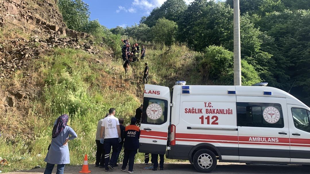 1200xauto Kocaeli'de kahreden olay: Çocuklarını kurtarmak için atladığı derede boğularak hayatını kaybetti!