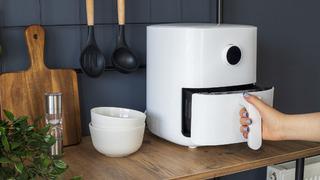 Airfryer nasıl temizlenir? Airfryer temizliği nasıl yapılır?