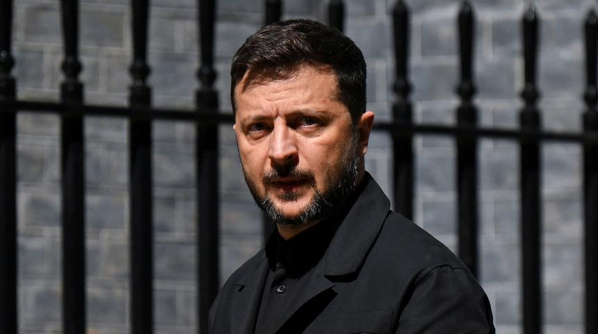 Ukrayna duyurdu! Zelenskiy'e yönelik 2 suikast girişimi önlendi: "Rusya Federal Güvenlik Servisi (FSB) için çalışıyorlardı"