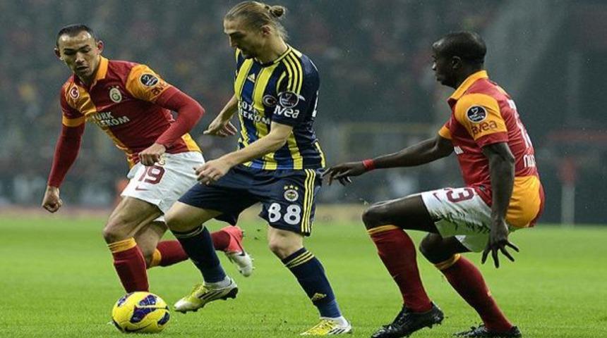 Galatasaray Fenerbahçe'ye fark attı!