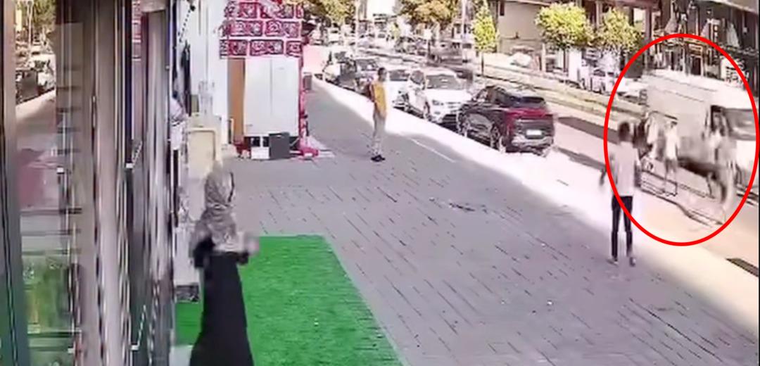 1200xauto Mardin'de korkunç olay: Bıçaklı kavgadan kaçarken minibüsün altında kalıp öldü! Olay anı kamerada