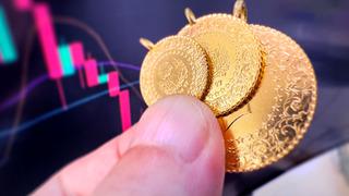 Altın için 'Bu yıl bitti' çıkışı! Yükselmedi, düştü... 'Sisin içerisinde yürüyoruz'