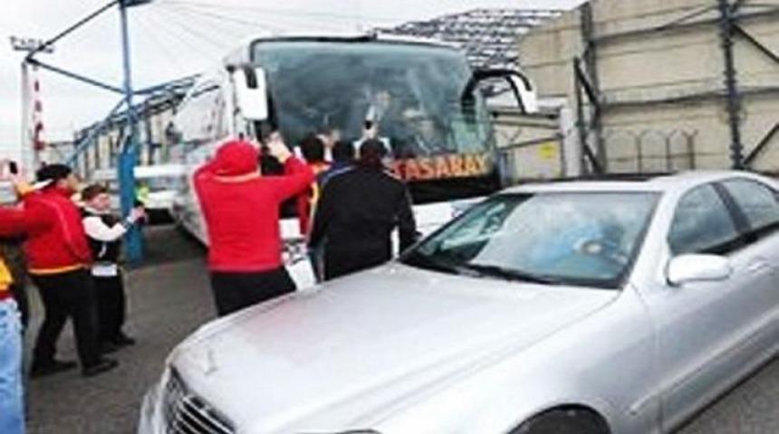 "İmparator gelsin el sallasın"