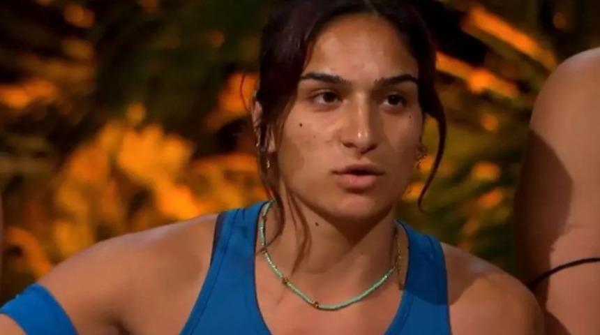 Dominik'te adı aşk iddiasına karıştı! Survivor Dilşah Kurt imaj değiştirdi! Görenler şaştı kaldı