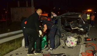 Tavşanlı’da feci kaza! 2 araç çarpıştı: 1 ölü, 3 yaralı