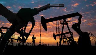 Petrol fiyatları 5 ayın zirvesindeydi! Bir anda yere çakıldı
