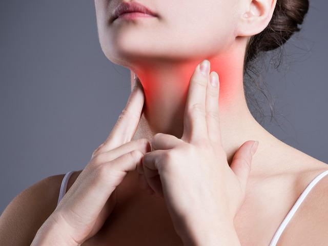 Özellikle kadınlar dikkat: Tiroid hastalıkları gözden kaçmasın!