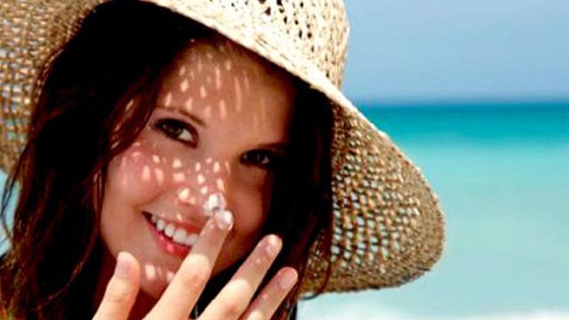 Cildiniz sıcaklara hazır mı? Cildinizi 5 altın değerinde öneriler ile yaza hazırlayın