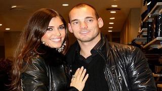 Sneijder'in eşinden Türkçe mesaj..!