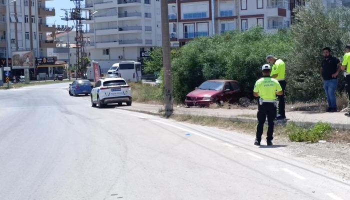 20444693-700x400 Manavgat'ta direğe çarpan otomobil sürücüsü yaralandı