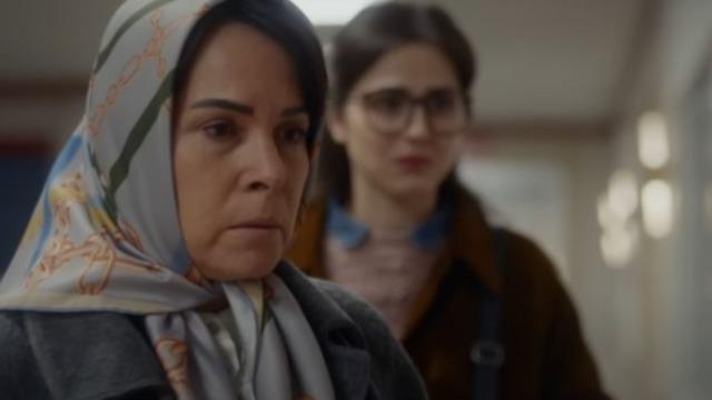 Sevinç Erbulak'ın kızı Zeynep Kavin liseden mezun oldu! Görenler aynı yorumu yaptı