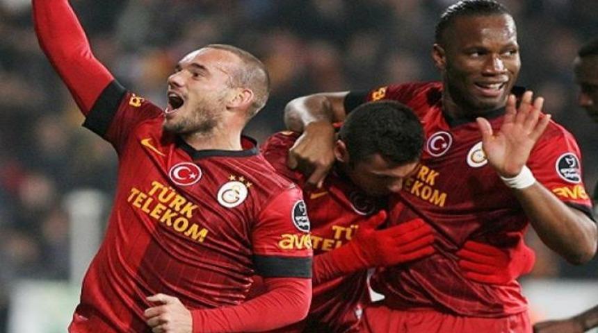 Galatasaray'a bir d&uuml;nya yıldızı daha!