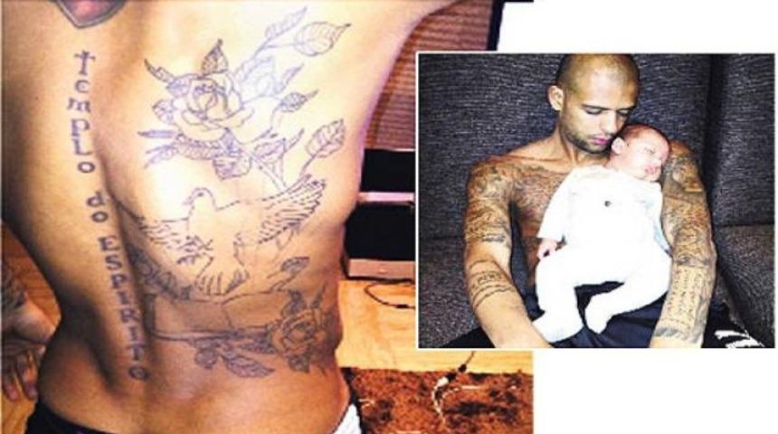 Melo'nun yeni d&ouml;vmeleri taraftarı kızdırdı