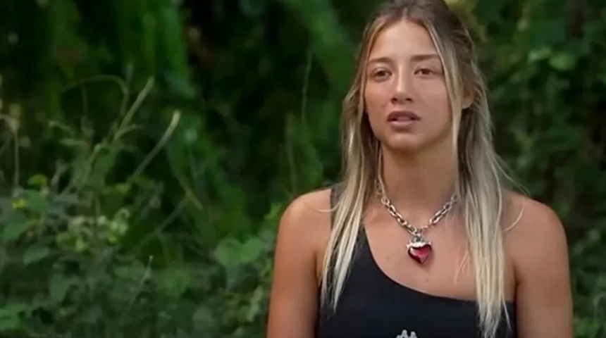 Survivor Aleyna'ya katıldığı yayında ilginç soru! "Bu adamla cinsellik yaşasam mı?"