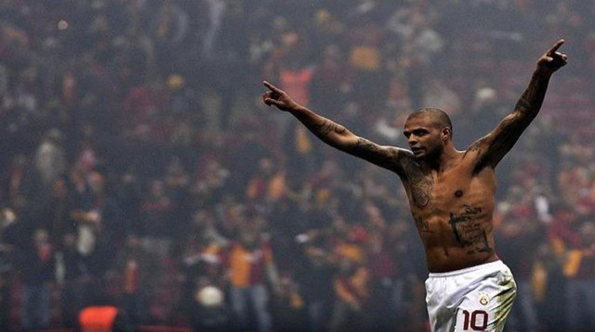 Melo'dan Fenerbah&ccedil;e'ye g&ouml;nderme..!