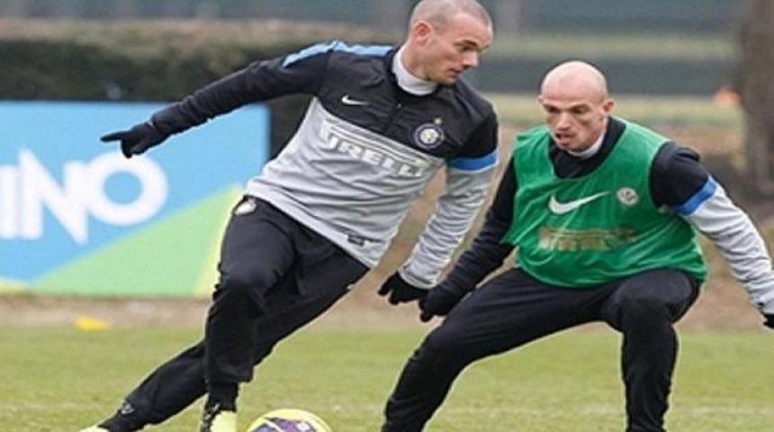 Sneijder'den flaş a&ccedil;ıklama..!