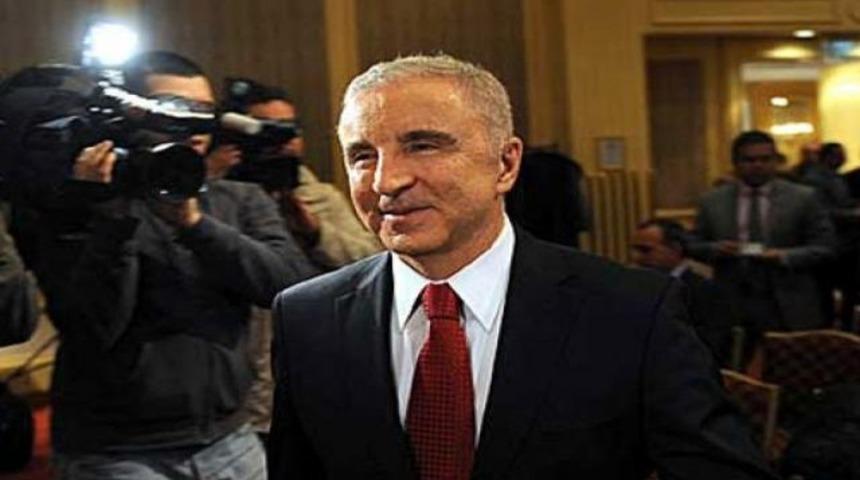 &Uuml;nal Aysal'dan Sneijder a&ccedil;ıklaması