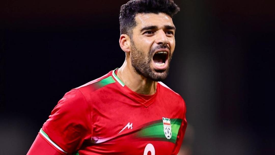Beşiktaş savaşın ortasında mahsur kalmış yıldız isimle görüşüyor! İranlı Mehdi Taremi kartala önerildi... 2