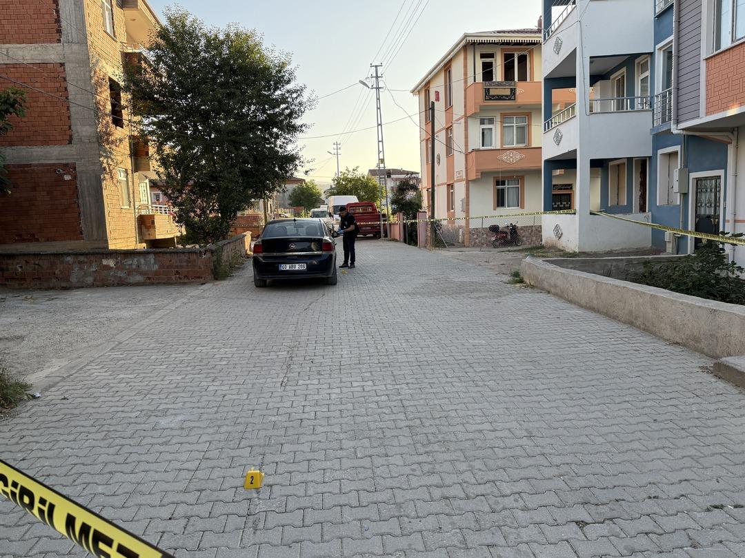 Tokat ta acı olay! Henüz 3 yaşındaydı... Komşusunun aracının altında kalan Efe den acı haber 1