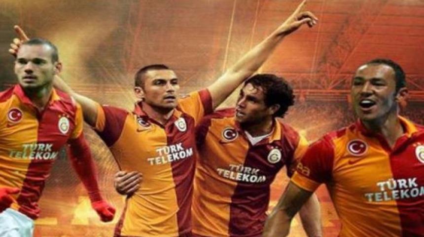 Galatasaray 1.5 forvetle oynayacak..!