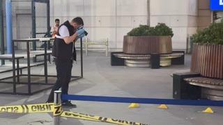 Başakşehir’de AVM önünde silahlı saldırı! Motosikletle gelip kurşun yağdırdı