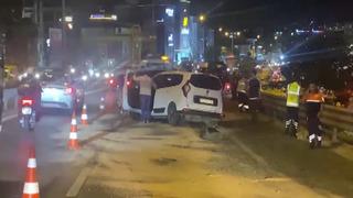 Pendik’te 6 aracın karıştığı zincirleme trafik kazasında 1'i çocuk 5 kişi yaralandı