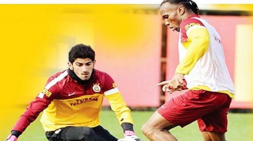 Metrob&uuml;sten Drogba'nın karşısına