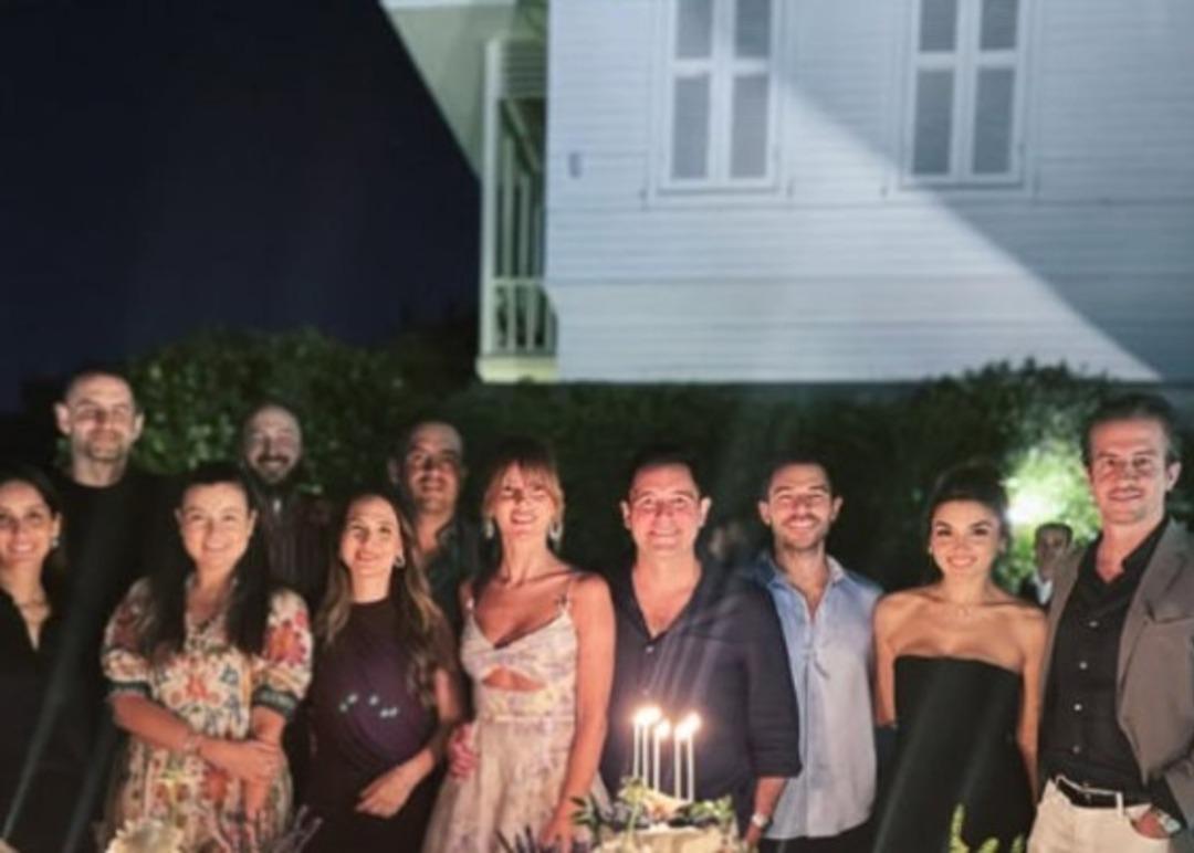 HANDE HANDE