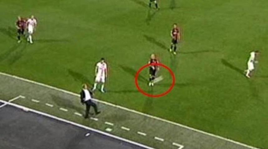 Terim'i &ccedil;ılgına &ccedil;eviren pas..!