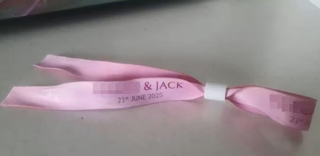 Disneyland ta skandal! 9 yaşındaki çocuğa düğün düzenlendi! Hüküm giymiş pedofili olduğu ortaya çıktı 2