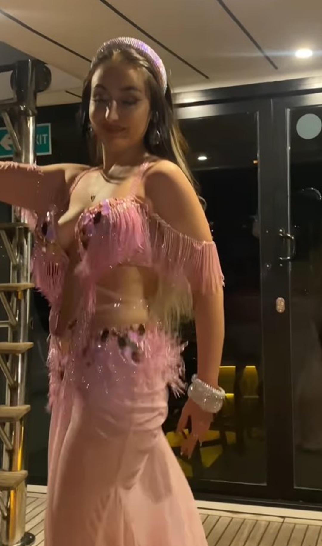 MERVE DANSÖZ MERVE DANSÖZ