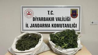 Diyarbakır'da 8 kilo esrar ele geçirildi