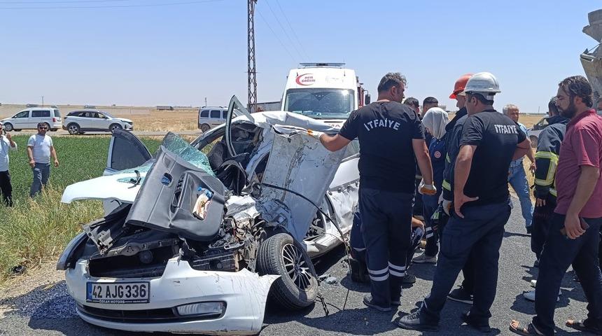 Mardin'de TIR ile otomobil çarpıştı: 2 ölü, 1 ağır yaralı