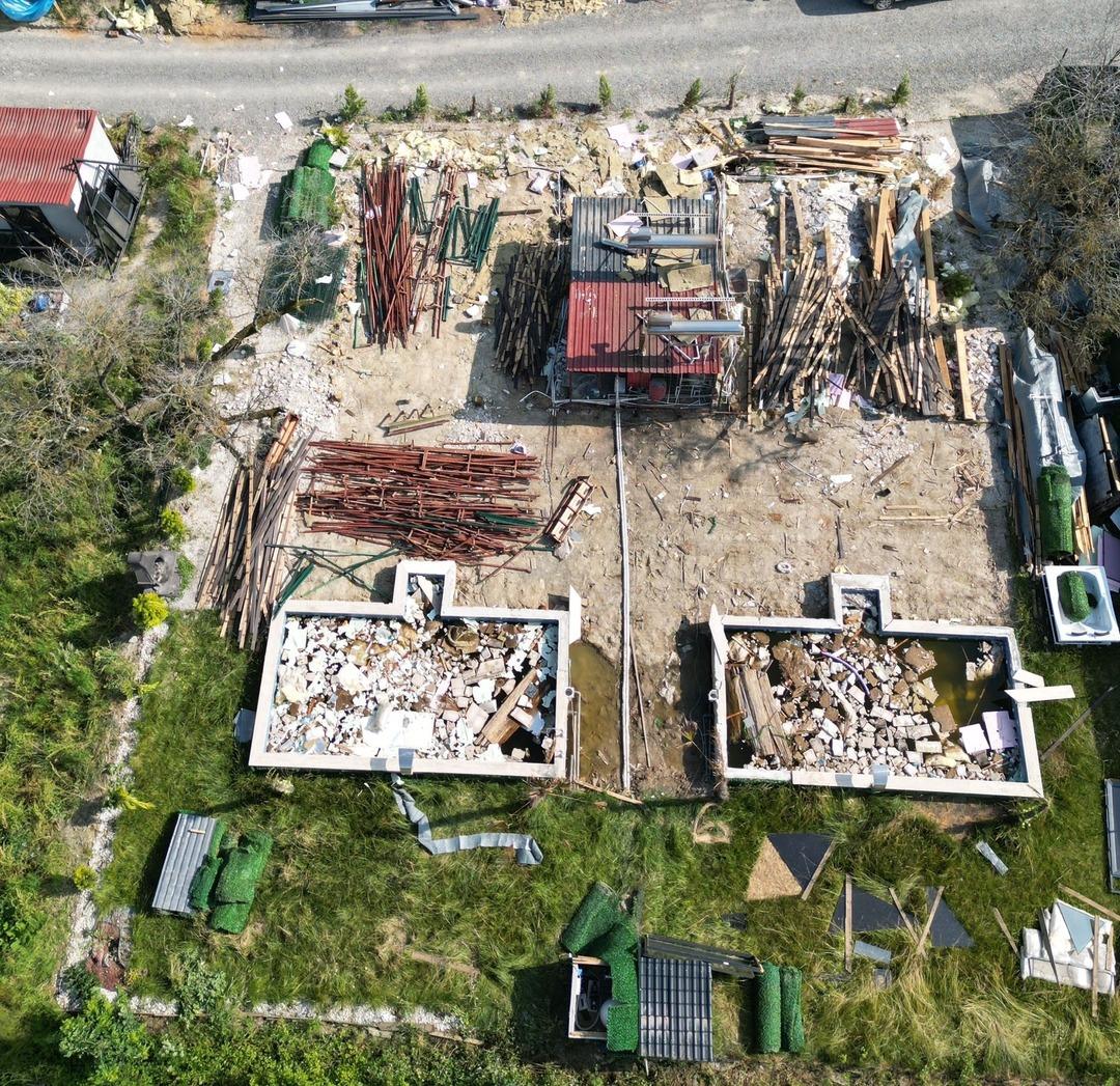 1200xauto Ampulden gizli kamera çıkmıştı: Sapanca’da skandal olayın yaşandığı bungalov yıkıldı!