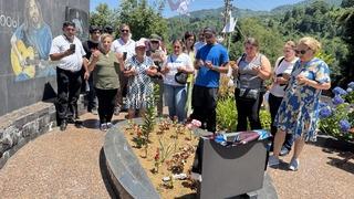 Karadenizli sanatçı Kazım Koyuncu, vefatının 20. yılında mezarı başında anıldı