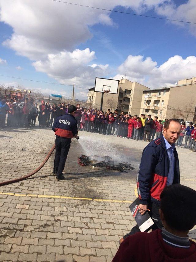 Doğubayazıt’ta yapılan tatbikat gerçeği aratmadı