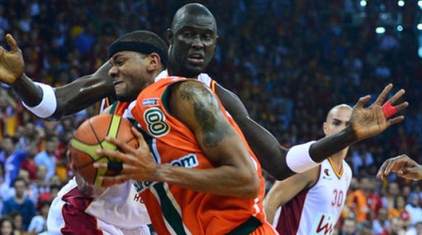  Cim Bom yolu yarıladı! 