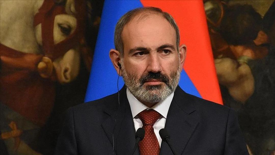 Ermenistan da  Darbe planı  iddiası! Paşinyan duyurdu... Muhalif başpiskopos gözaltına alındı 2