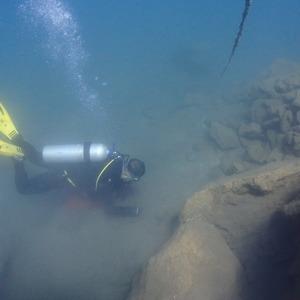 Bodrum'da gönüllü dalgıçlar deniz dibinden 161 kilogram atık çıkardı