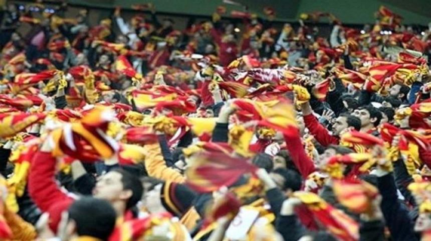 G.Saray'da defile şov zamanı!