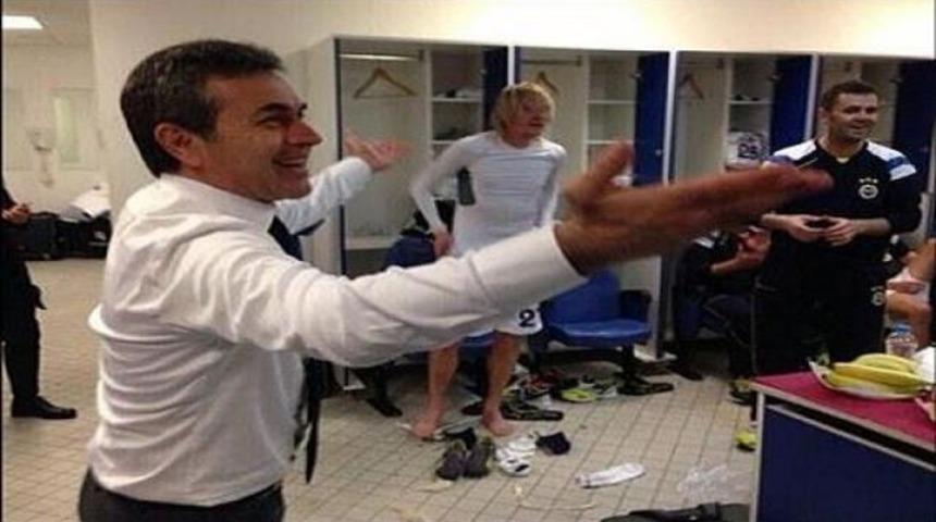 Soyunma odasında dev kutlama!