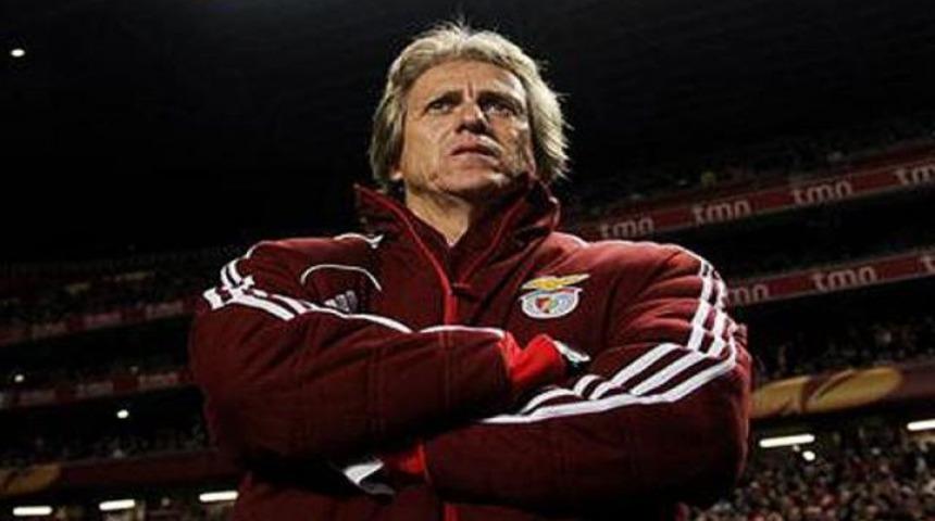 Benfica'dan Fenerbah&ccedil;e'ye rest!