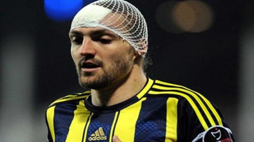 Caner'in alnını neden yardı?