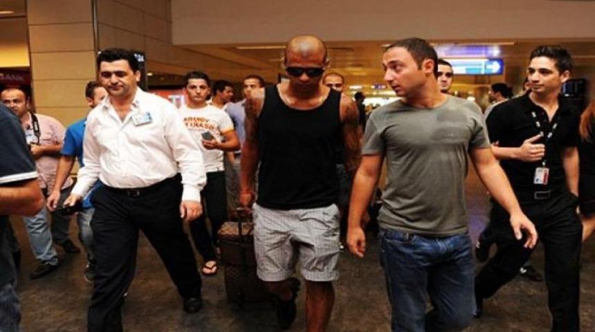 Melo 1 yıl daha Aslan!