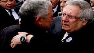 Aziz Yıldırım gözyaşlarını tutamadı!