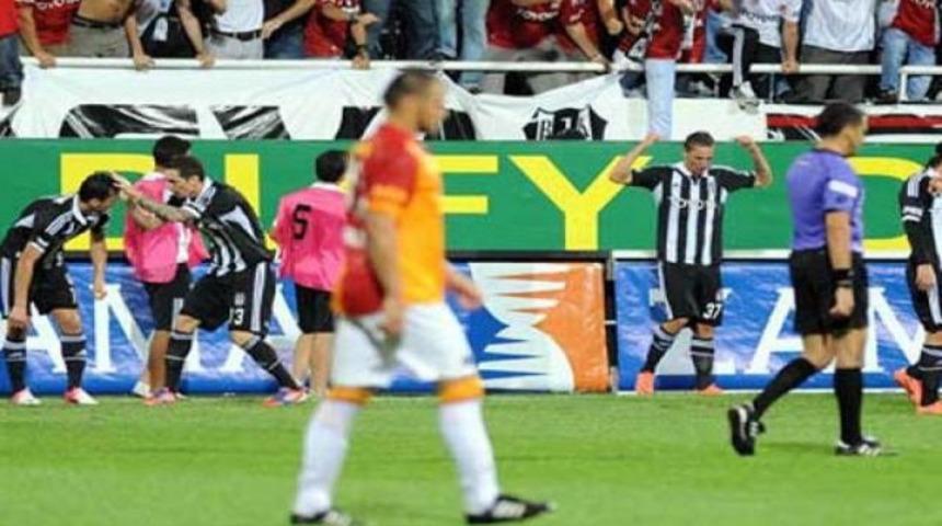 Cimbom'un savunma sıkıntısı..!