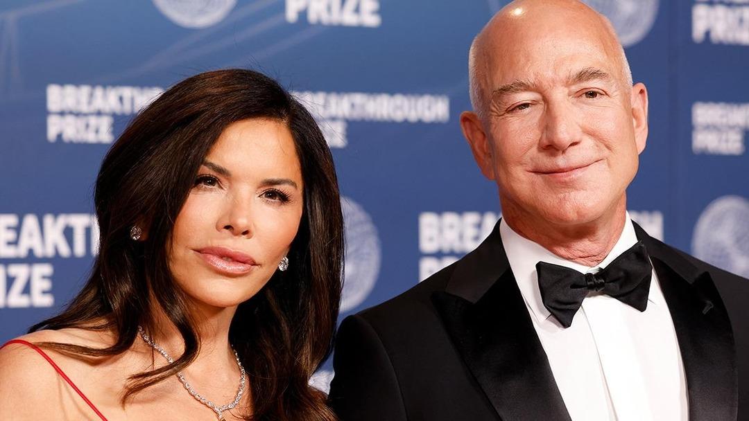 Protestolarla başlamıştı! ABD li milyarder Jeff Bezos evlendi! Hediye yerine bakın ne istedi 1